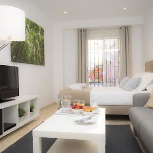 Studio met een King Size Bed
